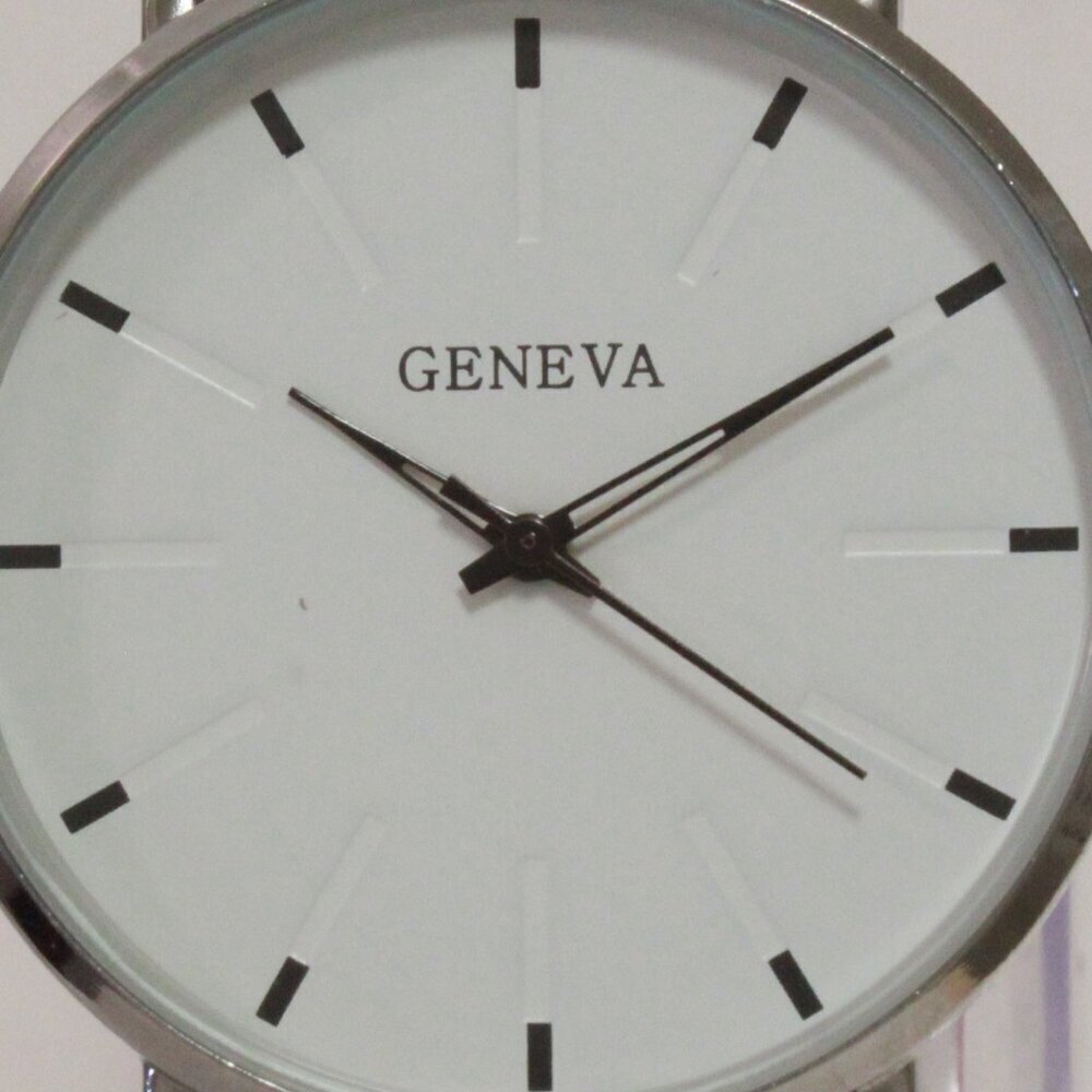 Men's Minimalist Fashion Watch Silver Case White Dial Red Strap 40mm - Picture 13 of 14